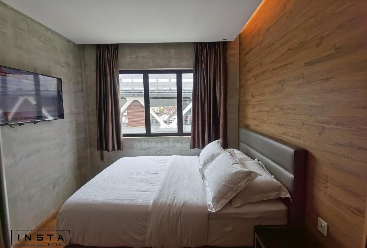 Insta Hotel Johor Bahru Exterior photo