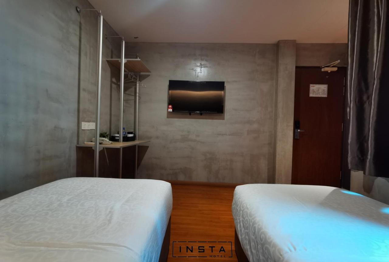 Insta Hotel Johor Bahru Exterior photo